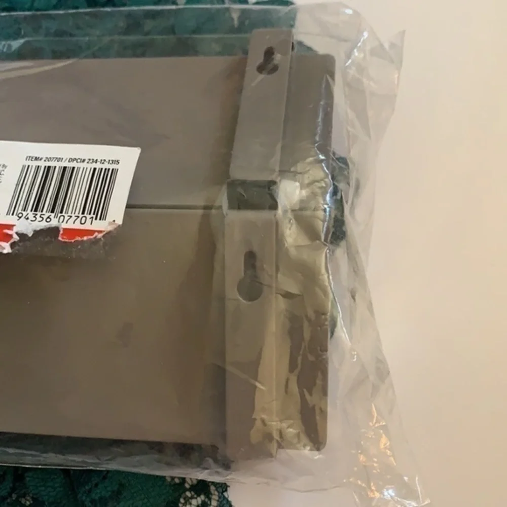 HORIZON GROUP, TOWEL HANGER